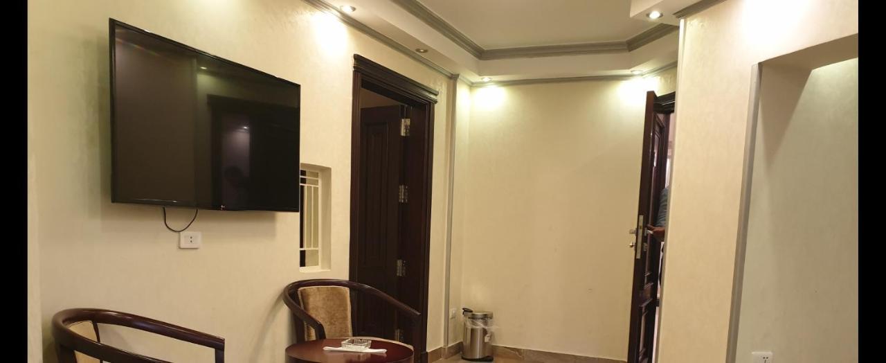 Nile Guardian Hotel Giza Exterior photo