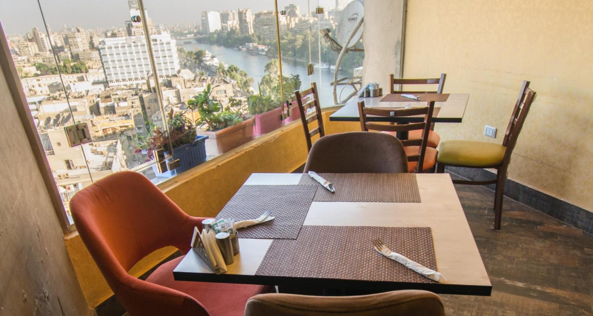 Nile Guardian Hotel Giza Exterior photo